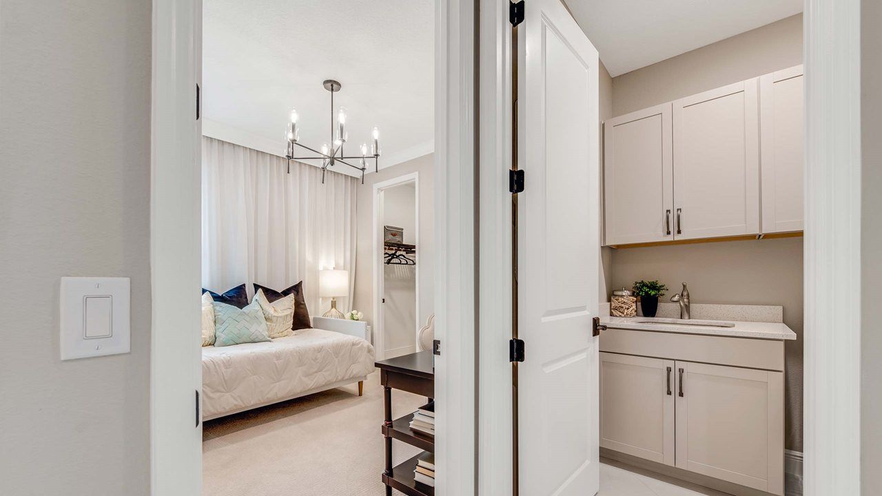 Eva Model | Snore Room and Laundry