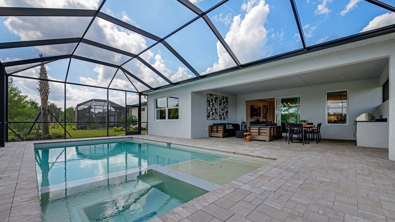 Jade Model | Lanai and Pool