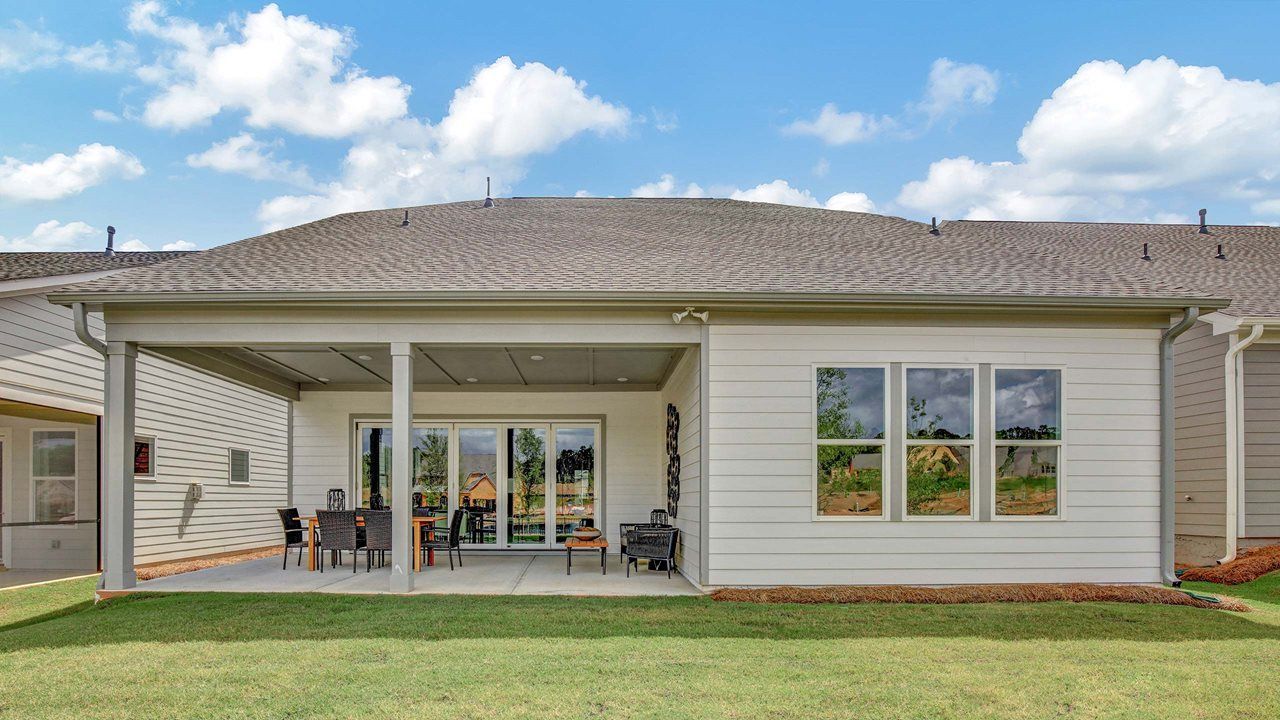 Madison Model | Rear Exterior
