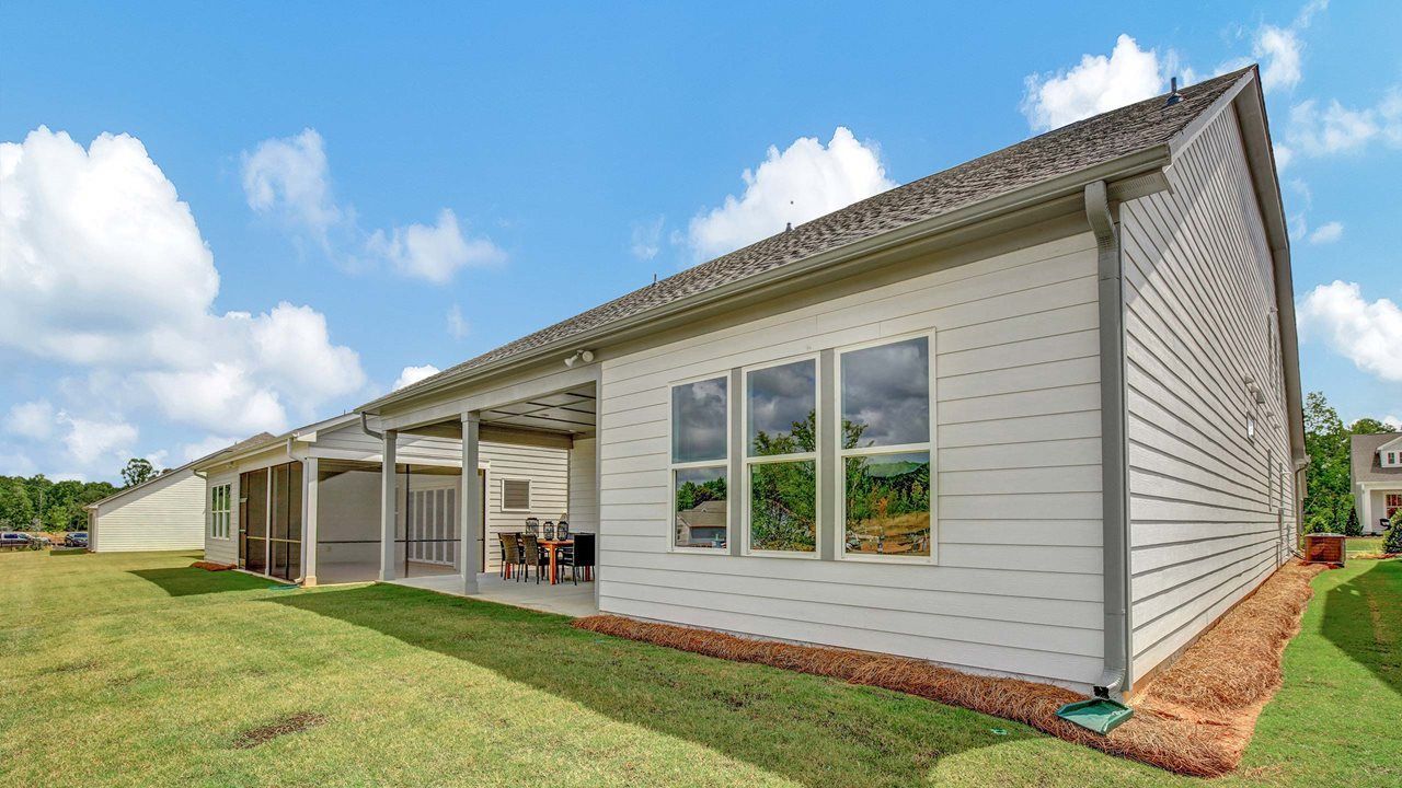 Madison Model | Rear Exterior