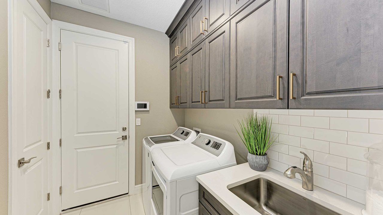 Dania Model Home | Laundry