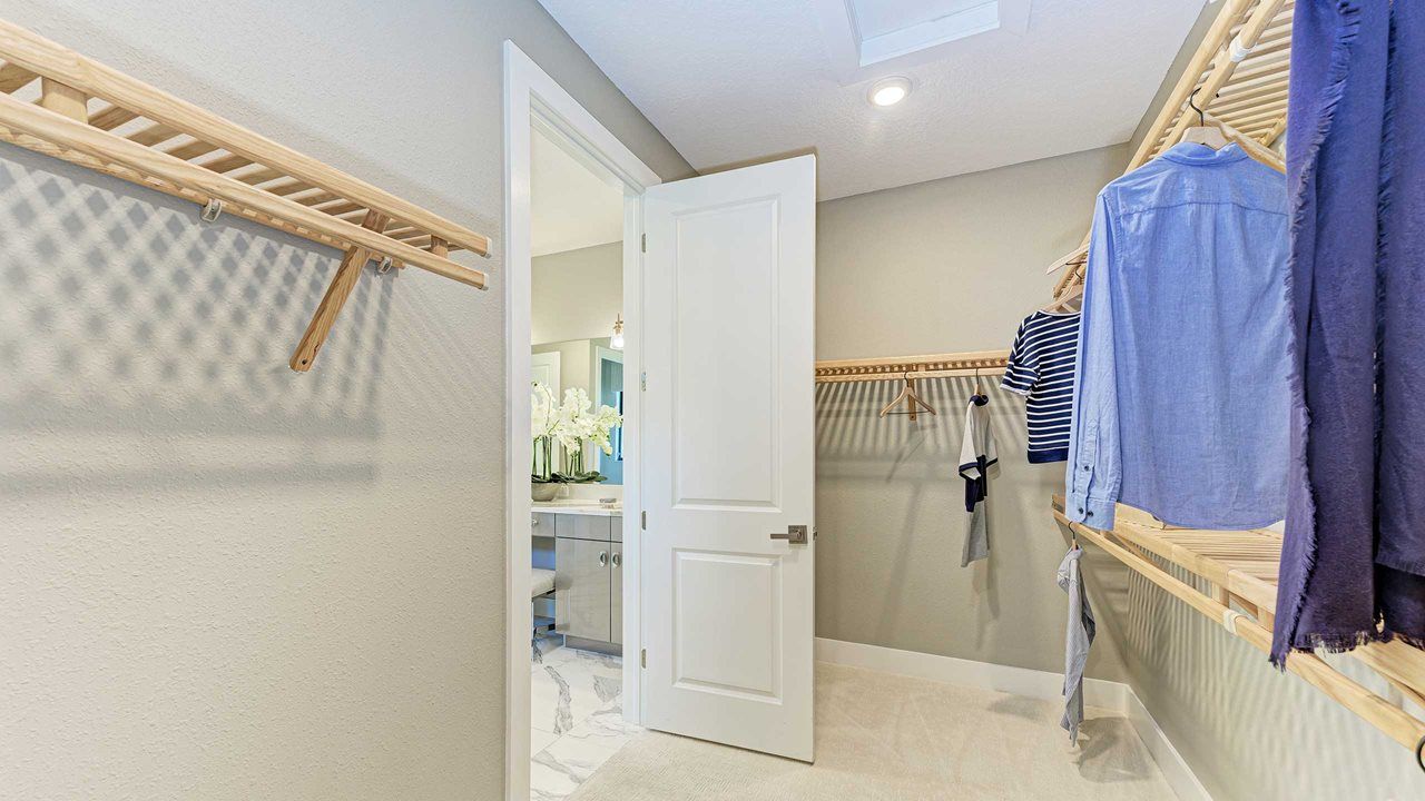 Fiesta Model Home | Owner's Walk-In Closet