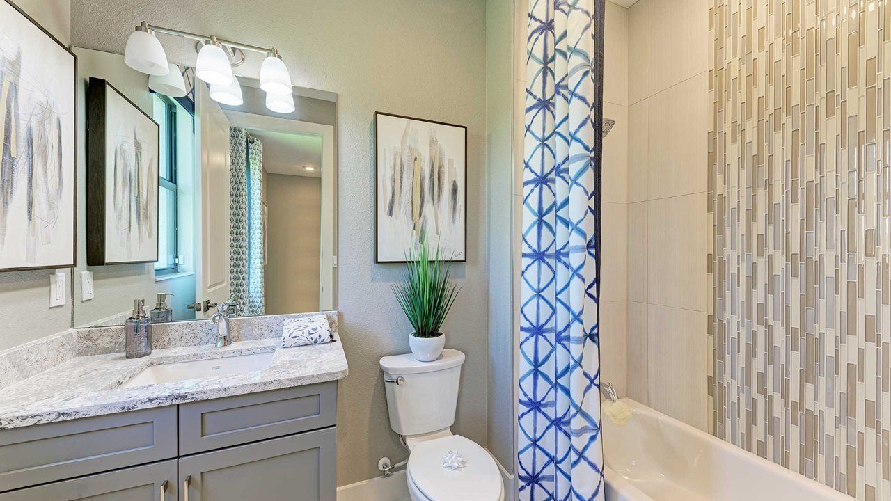 Fiesta Model Home | Secondary Bath