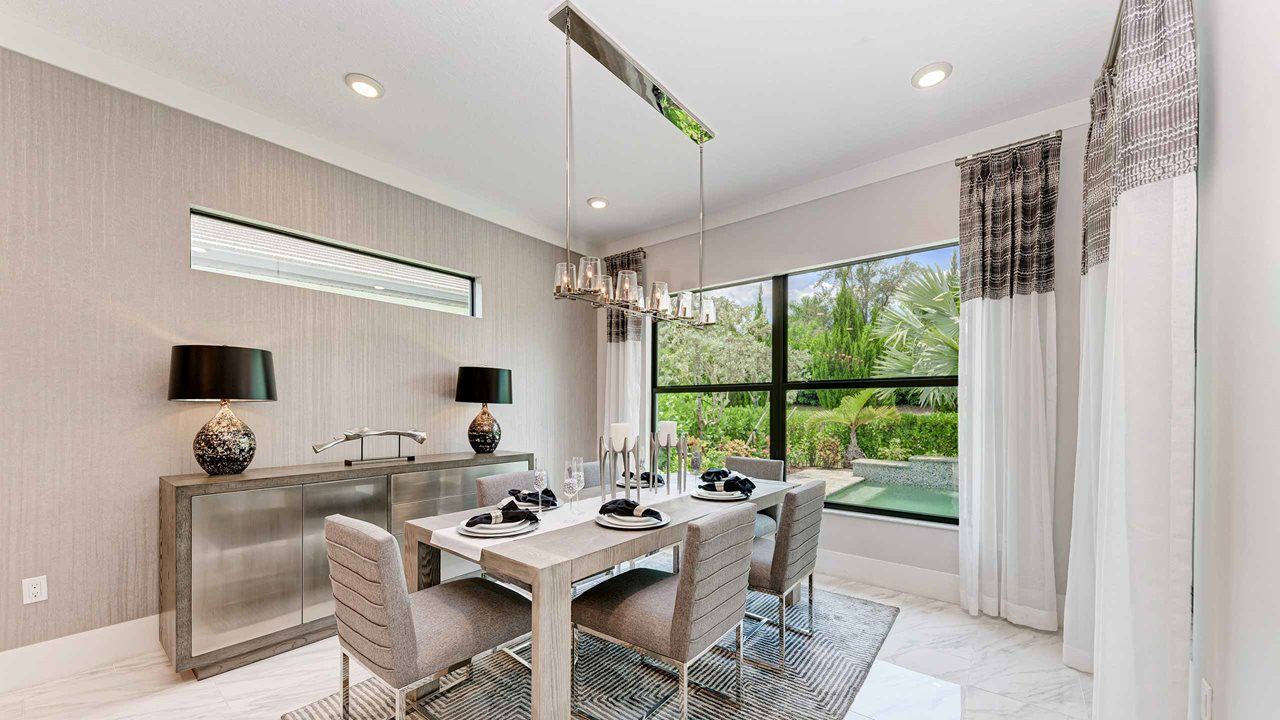 Palm Beach Model Home | Dining Area