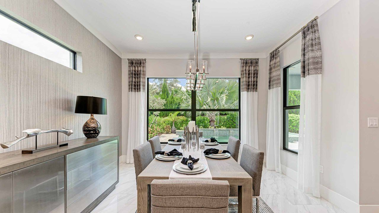 Palm Beach Model Home | Dining Area