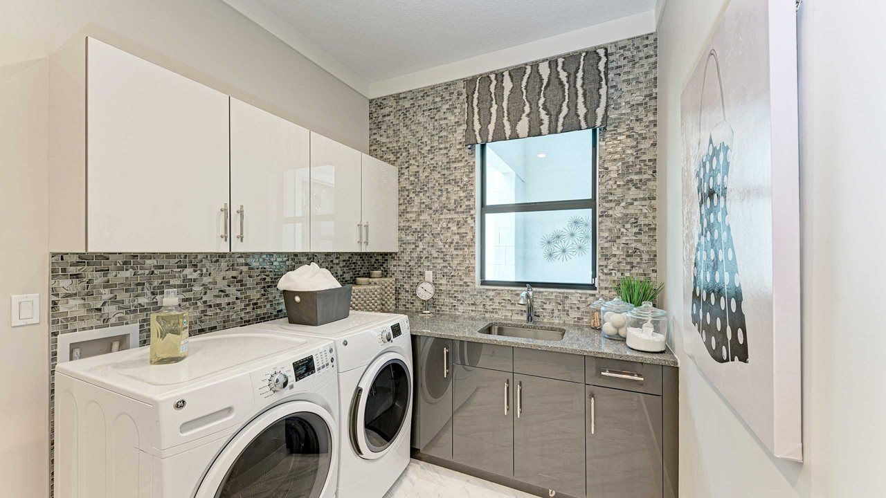 Palm Beach Model Home | Laundry