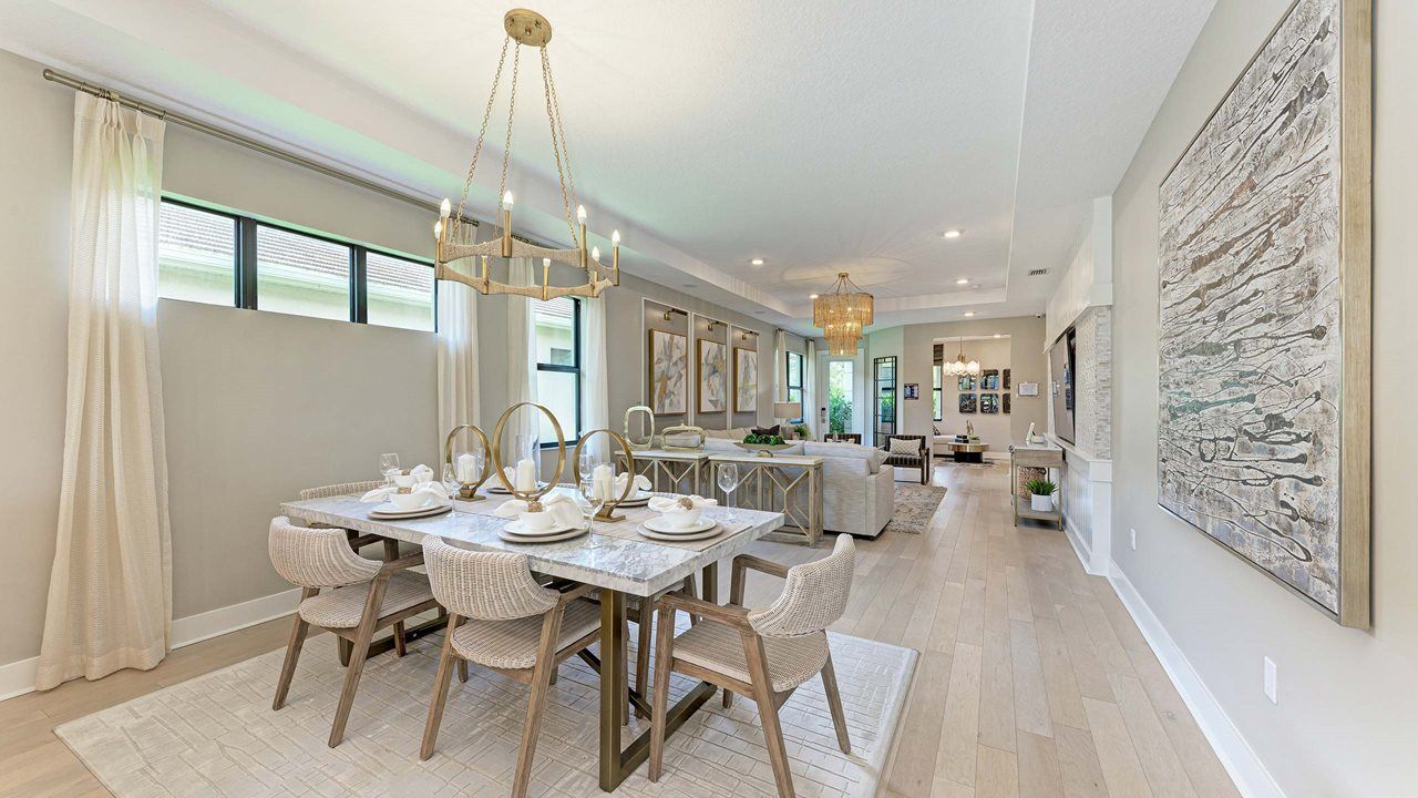 Summerland Model | Dining Area