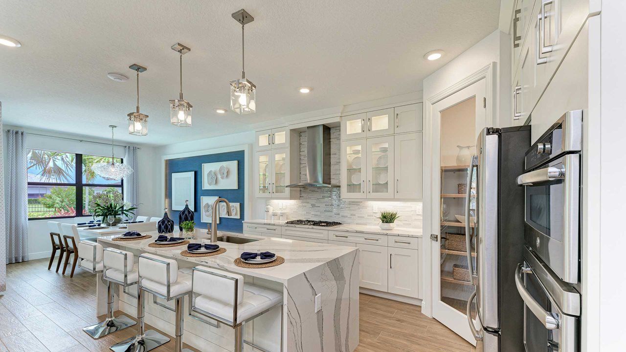 Island Kitchen - Model shown is without Bonus Room