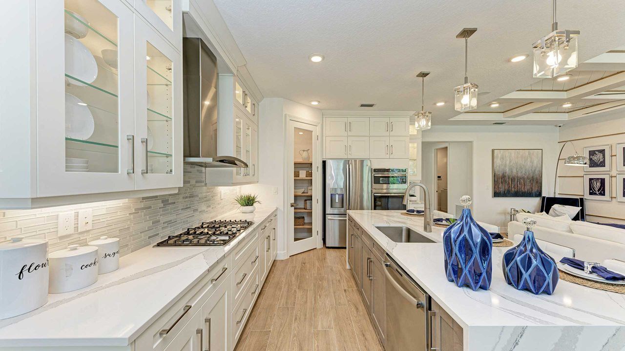 Island Kitchen - Model shown is without Bonus Room