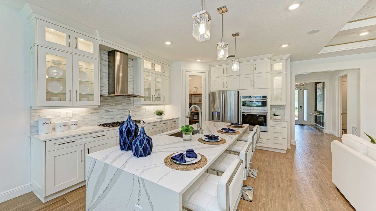 Island Kitchen - Model shown is without Bonus Room