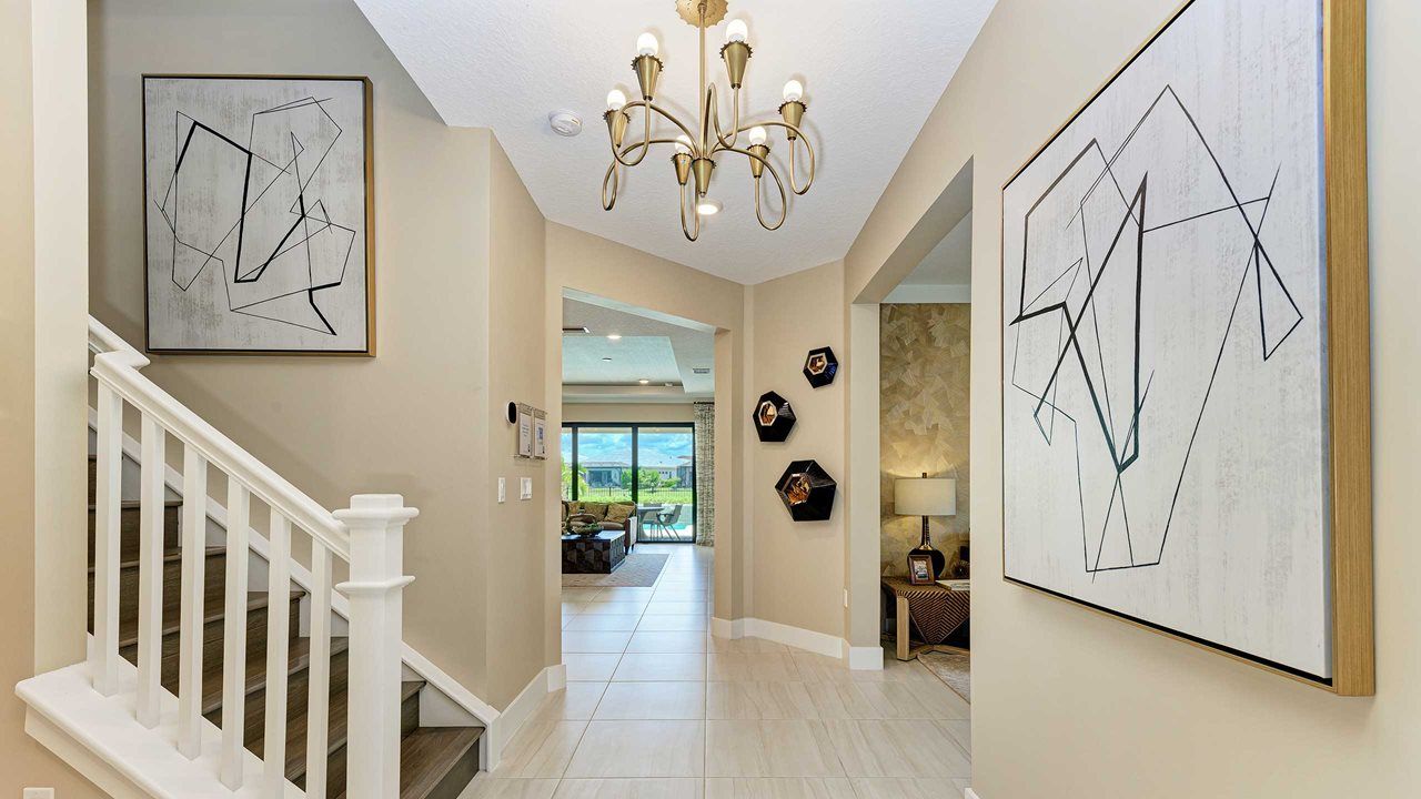Foyer - Model shown is with Bonus Room