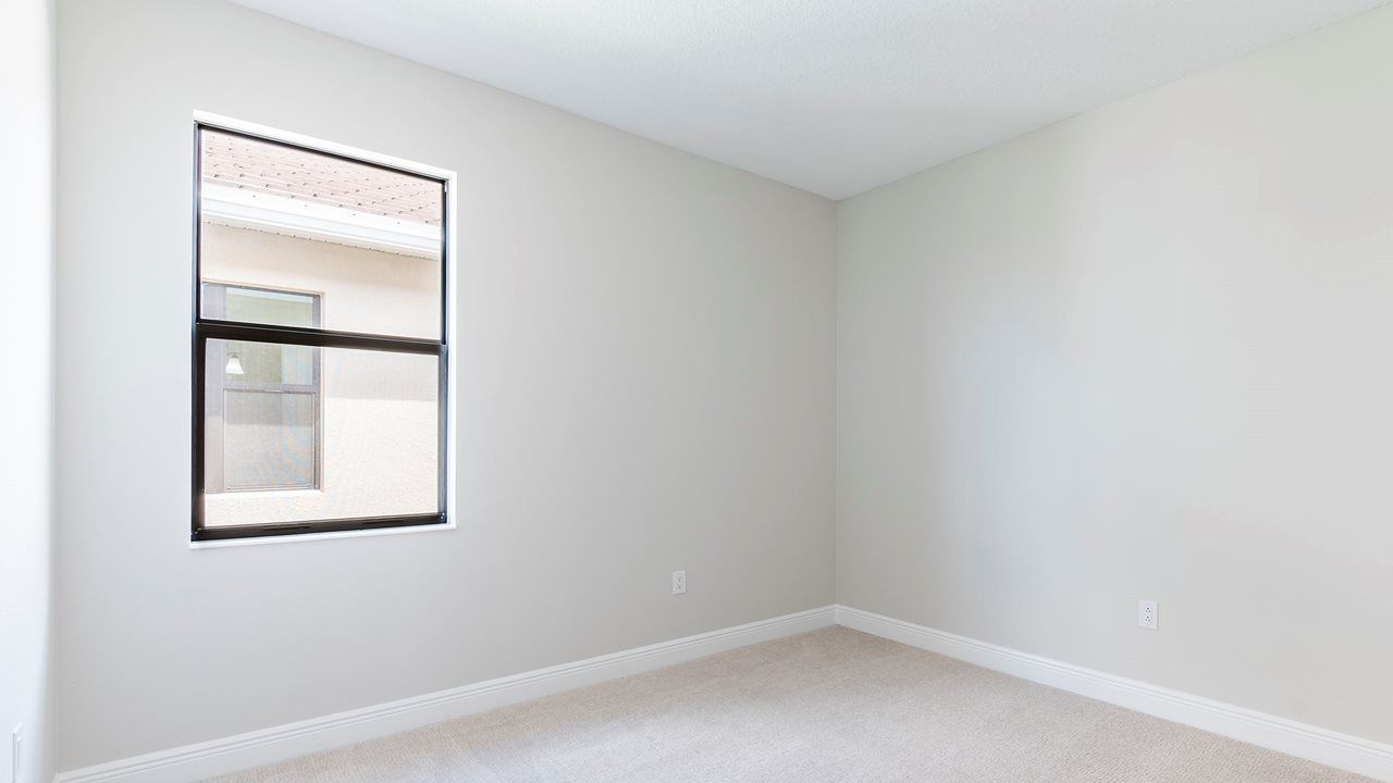 Summerland Model | Den