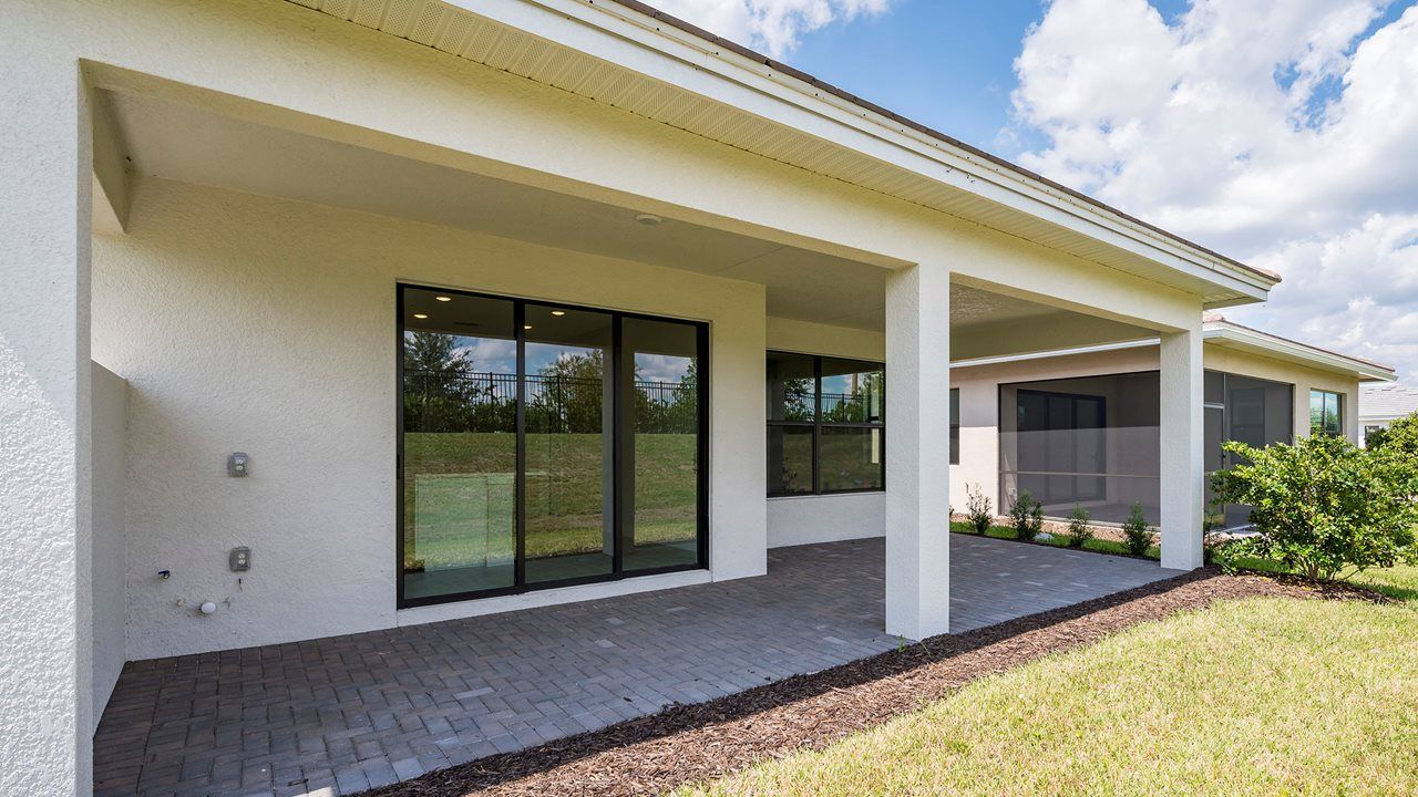 Summerland Model | Lanai