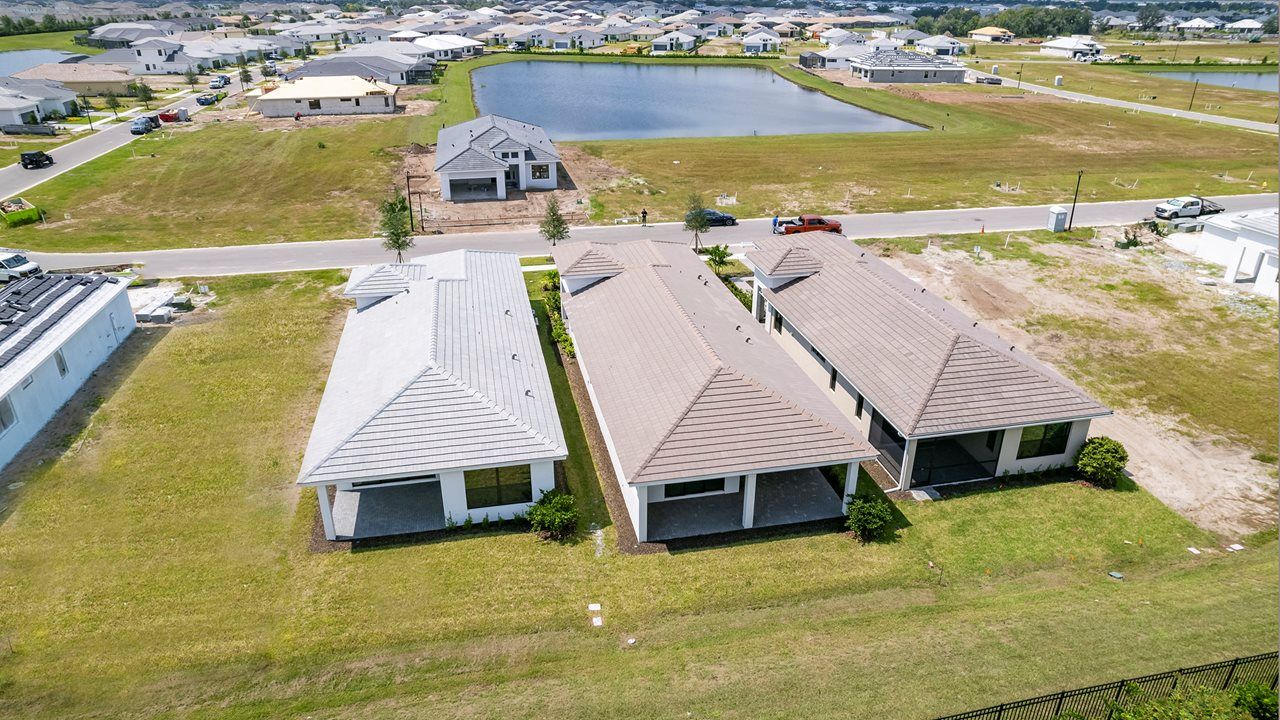 Summerland Model | Rear Exterior
