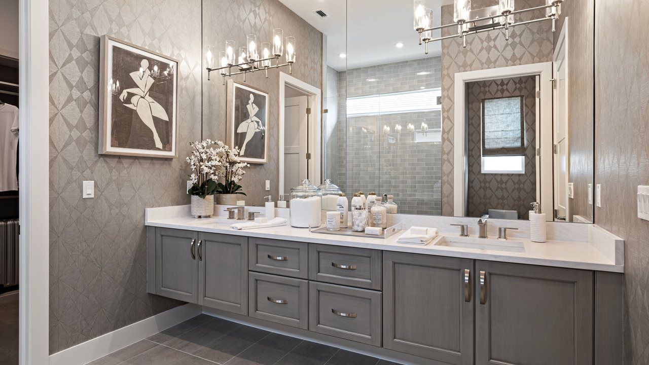 Owners Bath