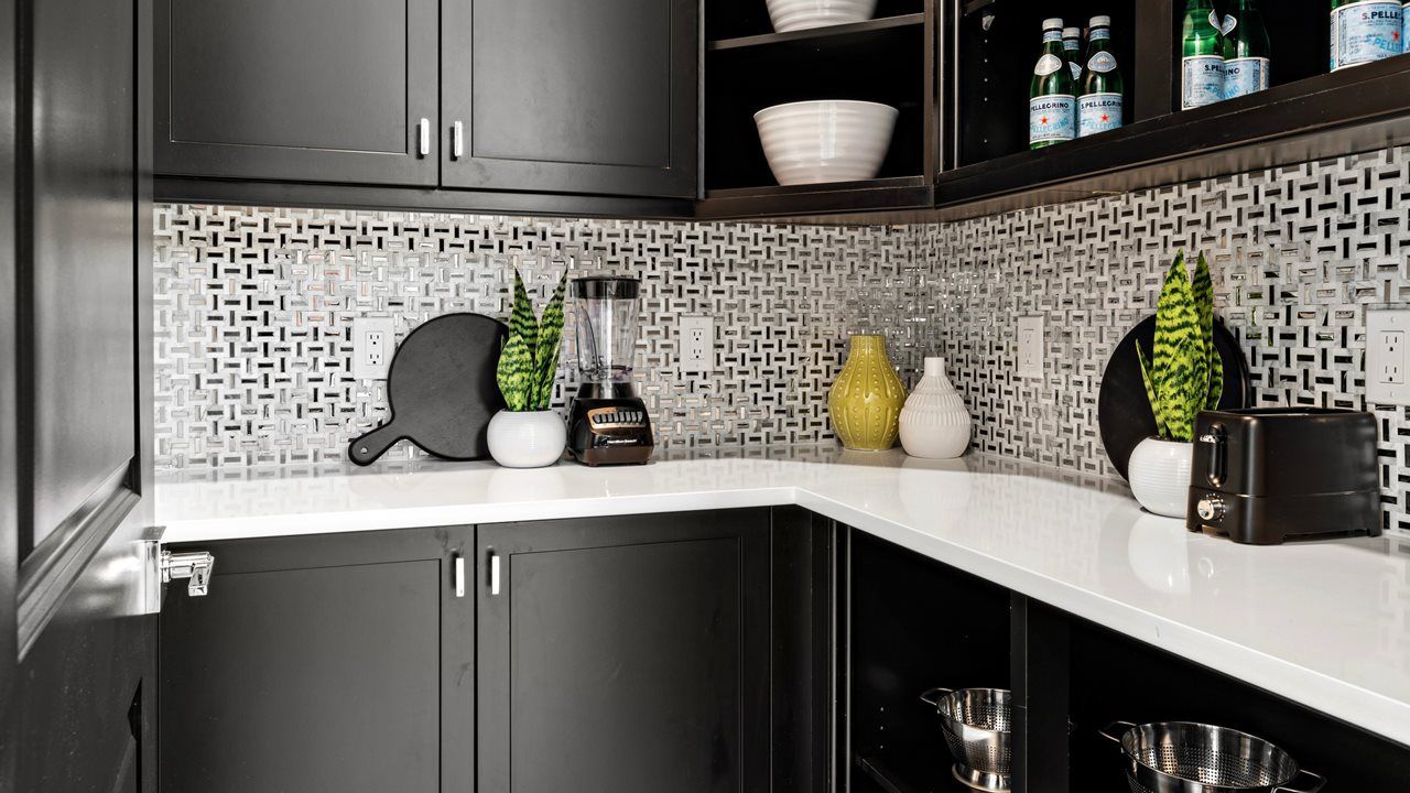 Sarah Model | Appliance Pantry