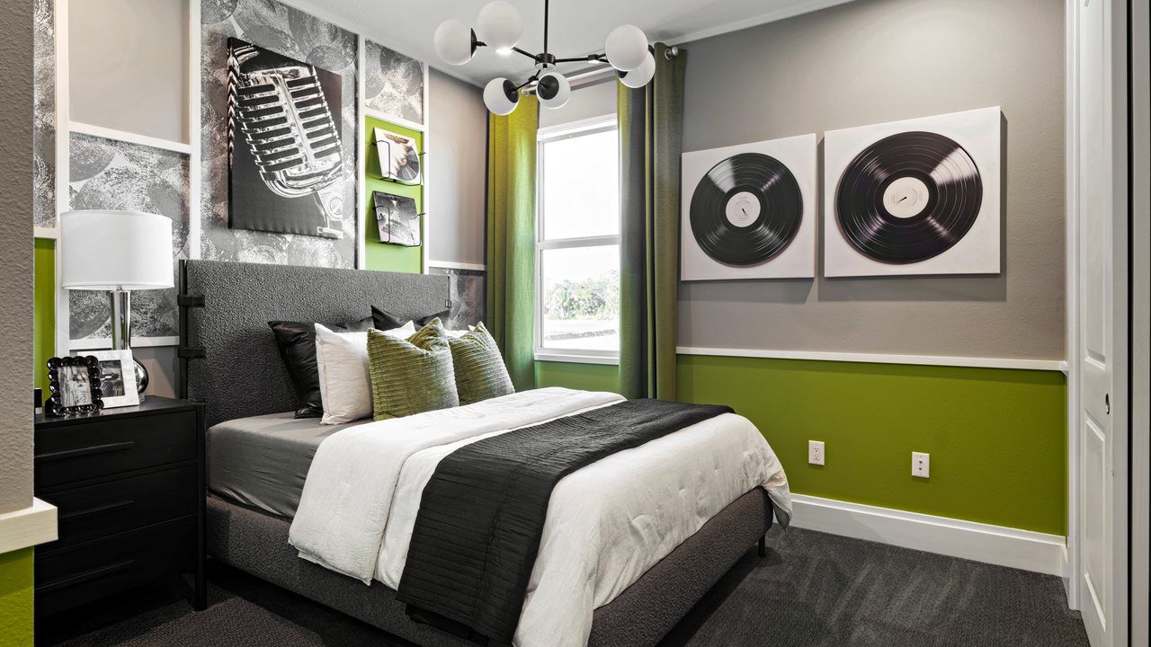 Sarah Model | Secondary Bedroom