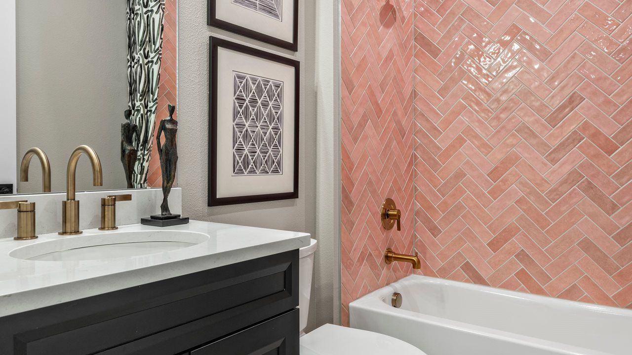 Eva Model Home | Secondary Bathroom
