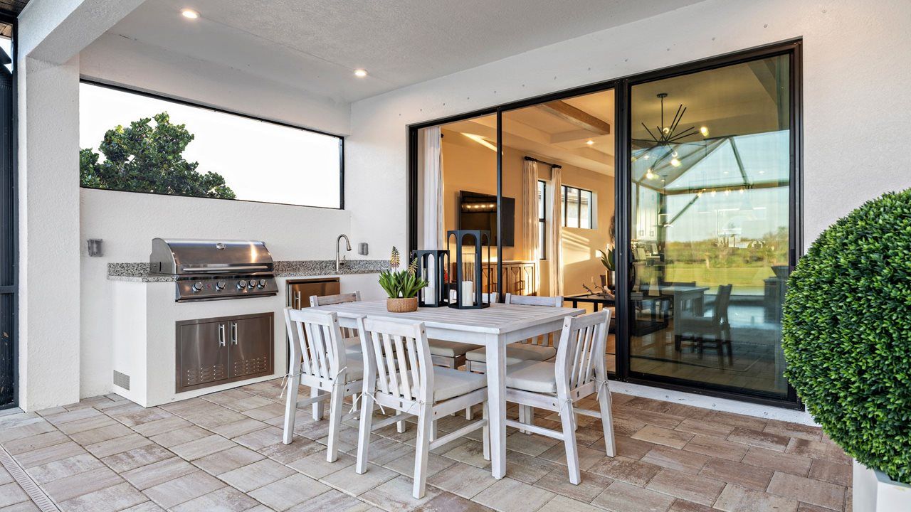 Eva Model Home | Lanai & Summer Kitchen