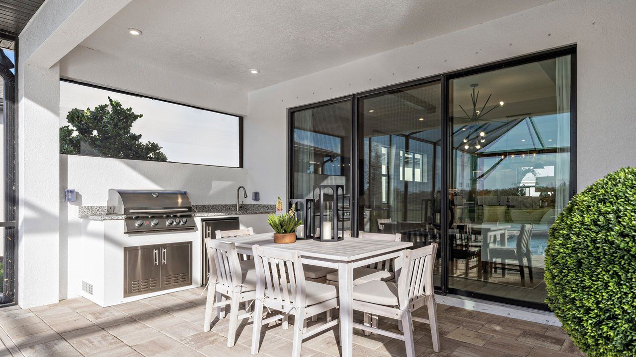 Eva Model Home | Lanai & Summer Kitchen