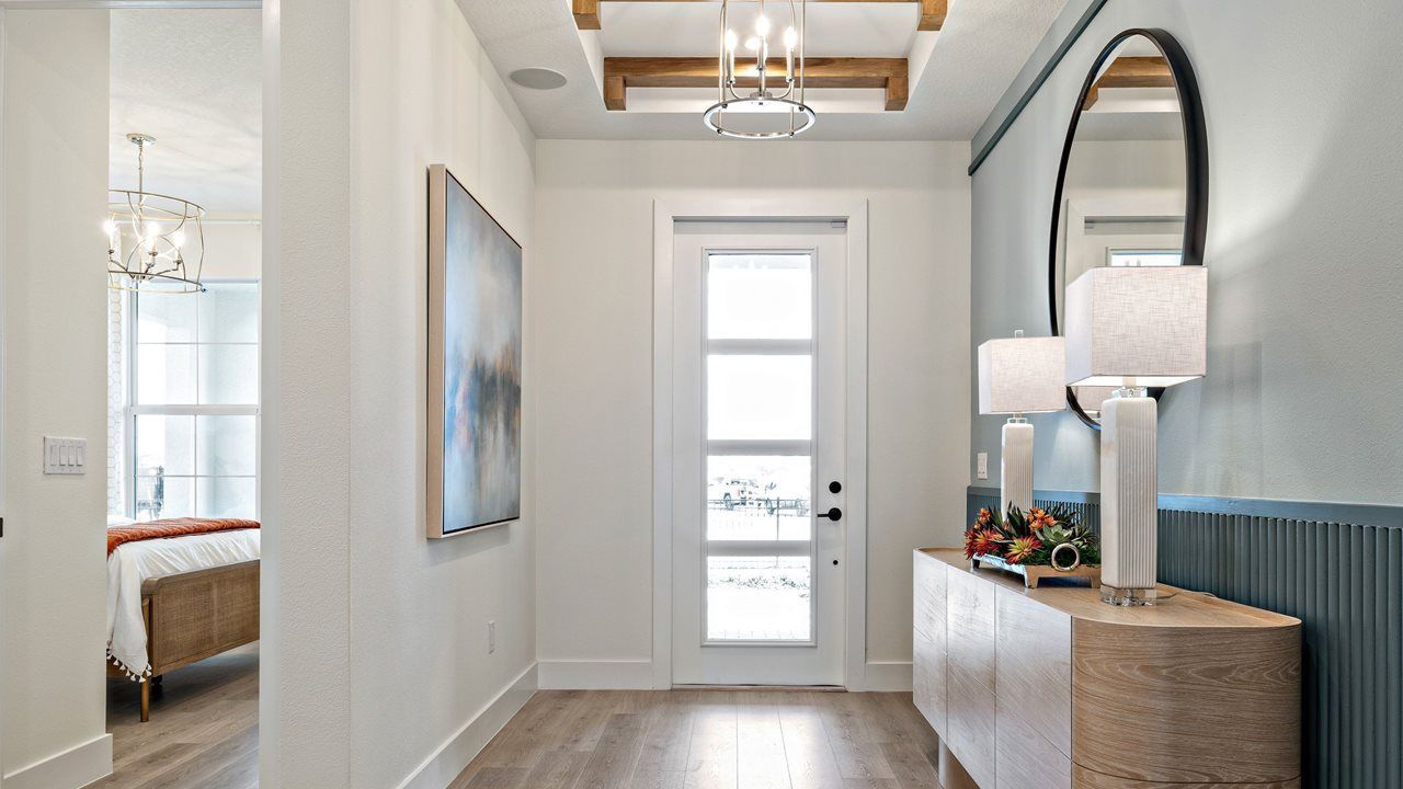Pearl Model Home | Entry