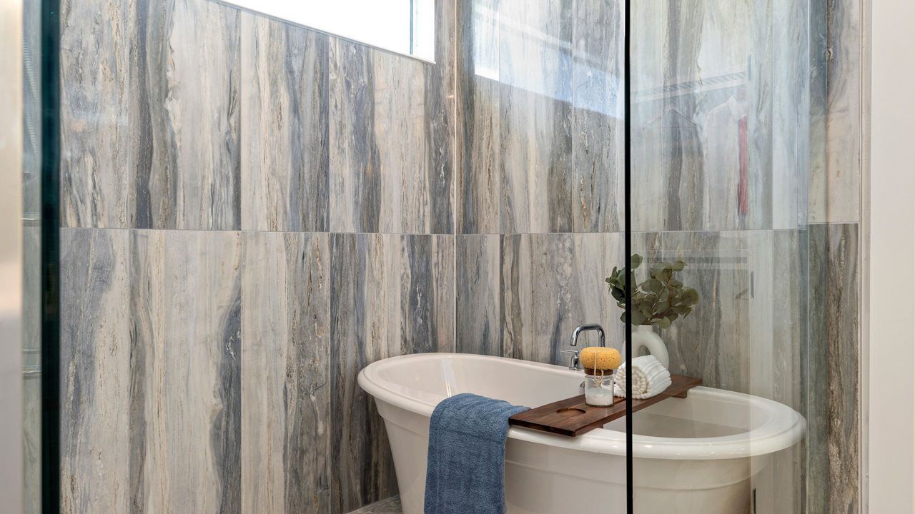 Pearl Model Home | Owner's Bath Shower