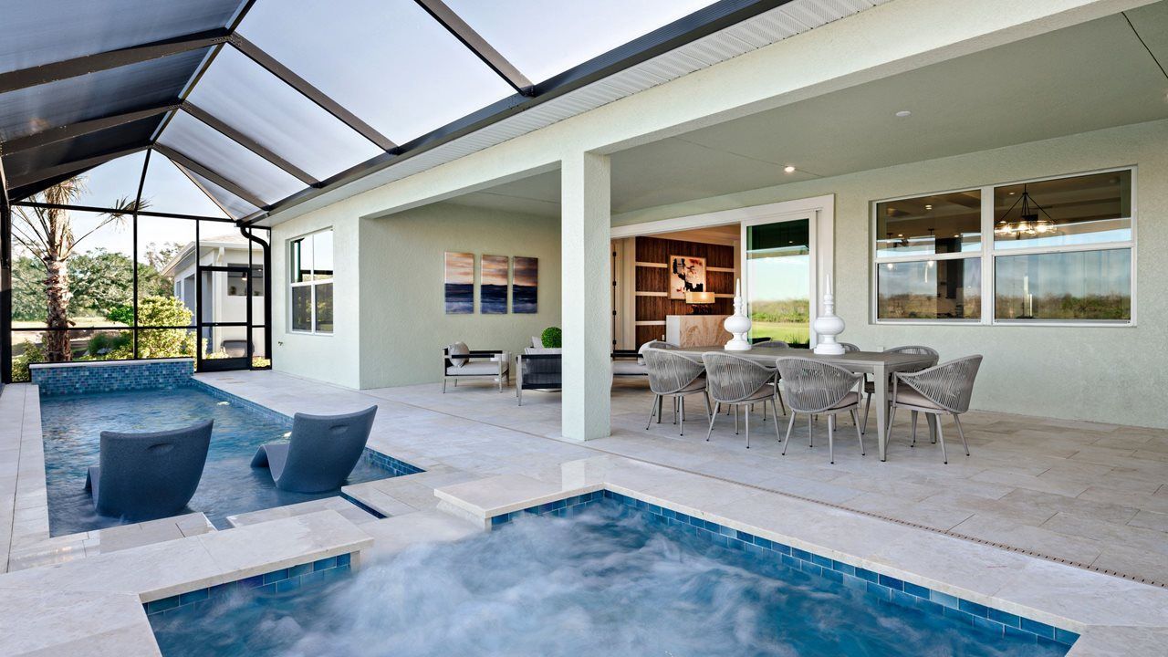 Pearl Model Home | Spa & Lanai