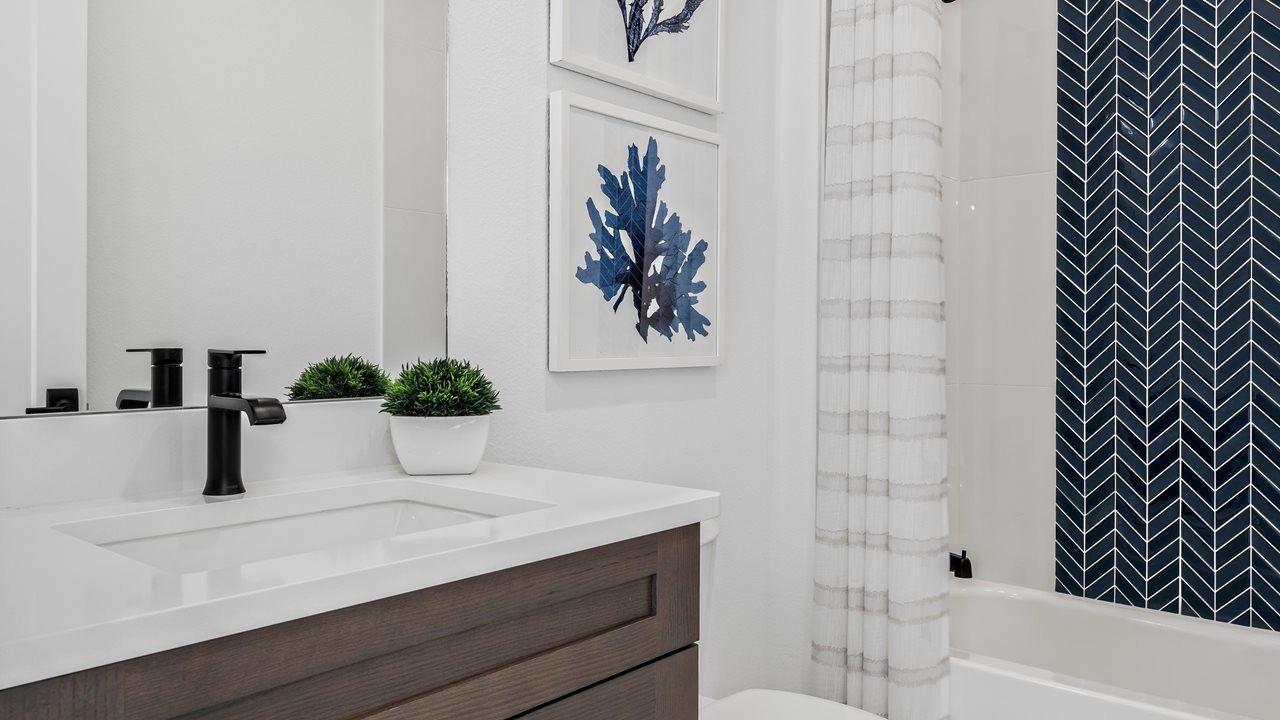 Secondary Bath - Ana Model Home