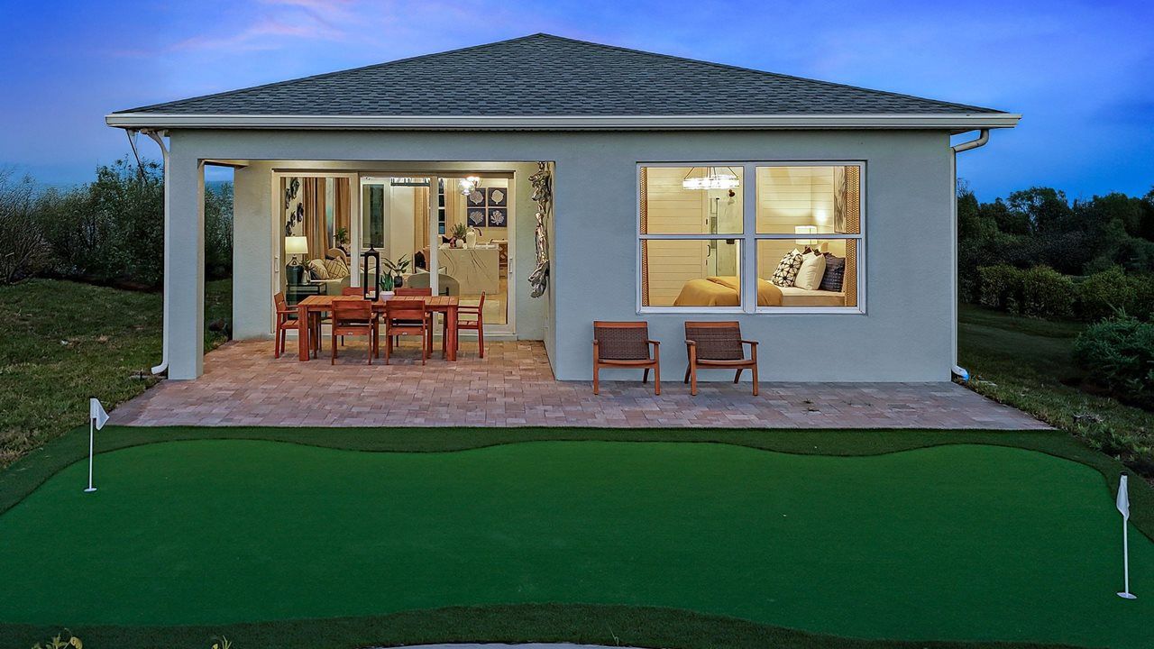 Backyard Lanai - Ana Model Home