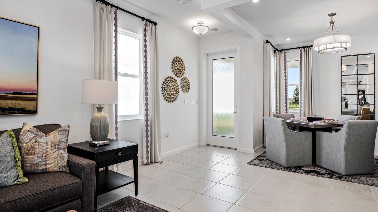 Entry - Baily Model Home