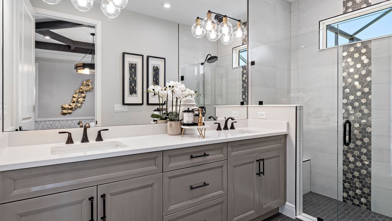 Owner's Bath - Eva Model Home