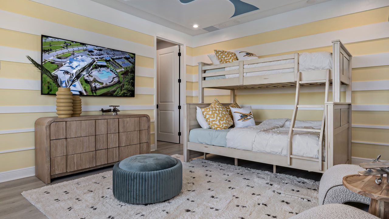 Bonus Room - Eva Model Home