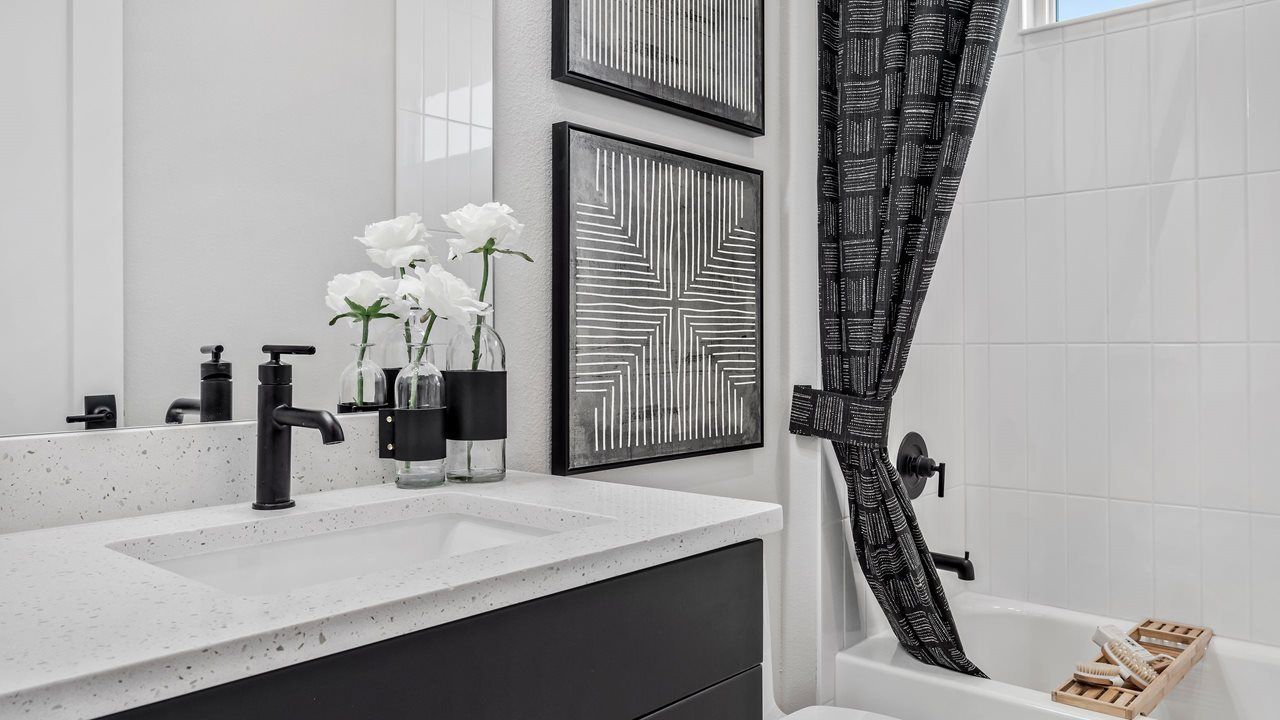 Secondary Bath - Jade Model Home