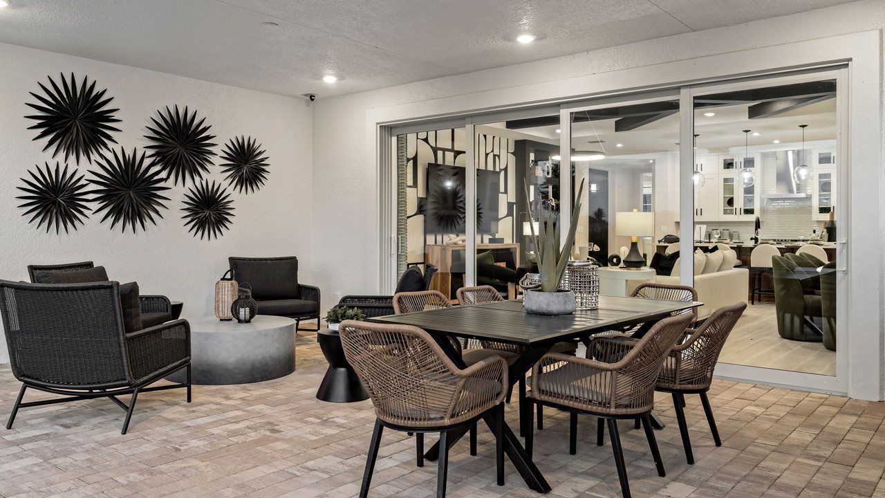 Lanai - Jade Model Home
