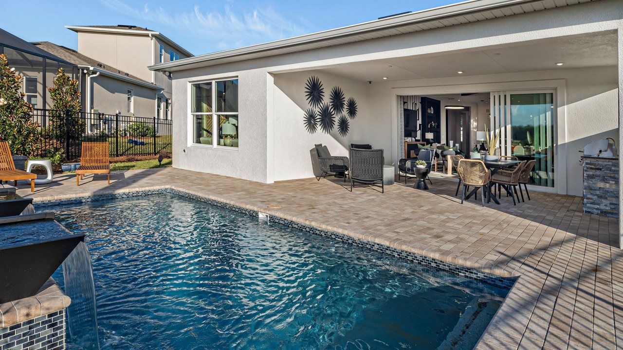 Pool & Lanai - Jade Model Home