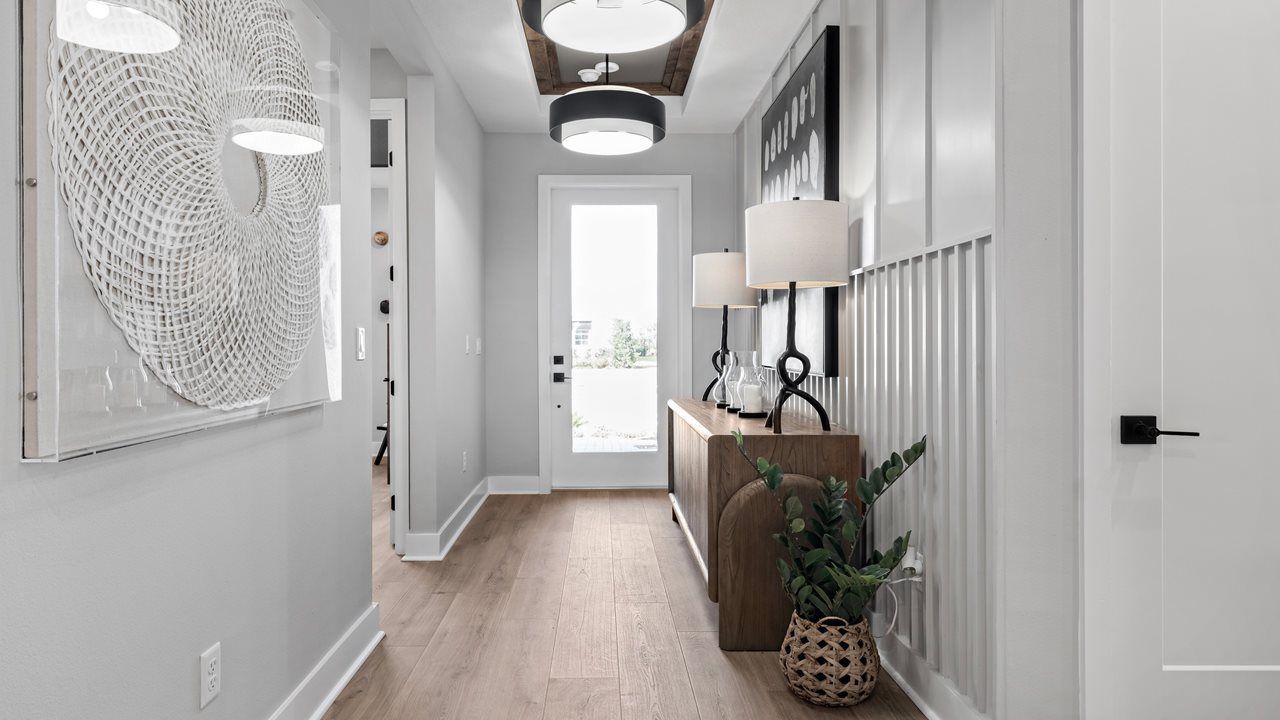 Entry - Morgan Model Home