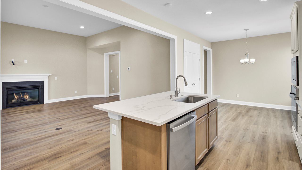 Hickory Model | Kitchen