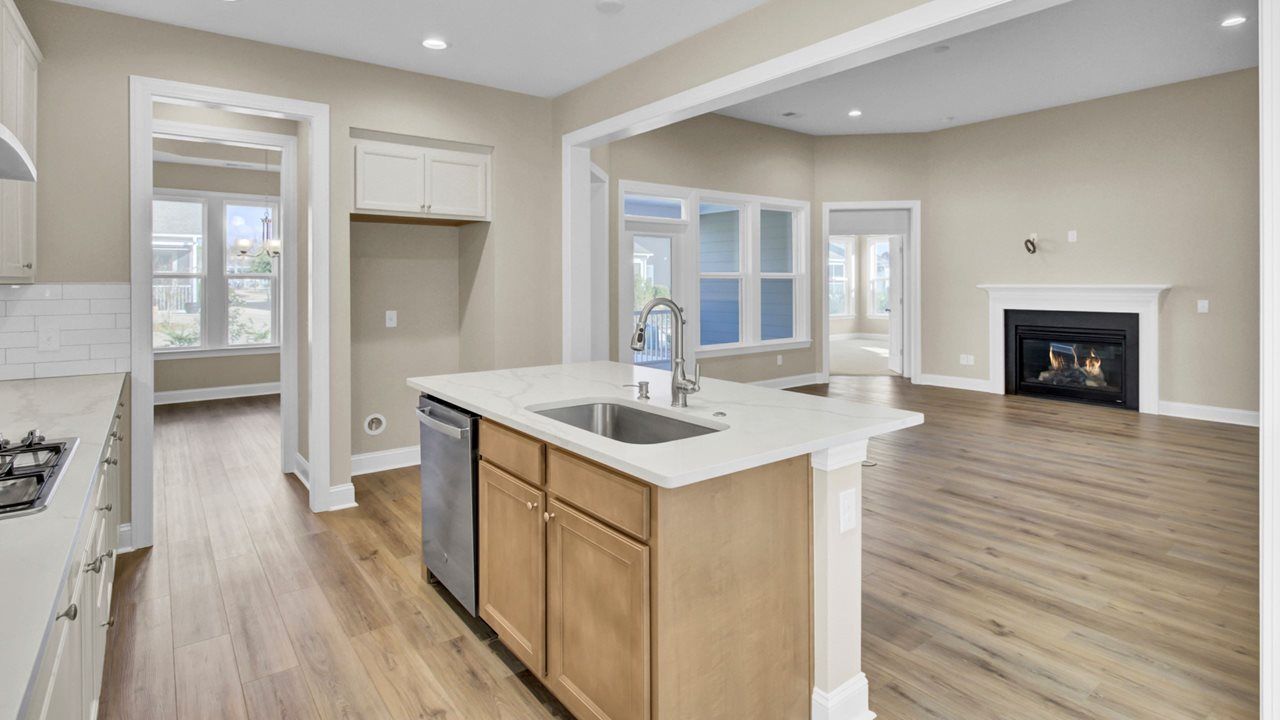 Hickory Model | Kitchen