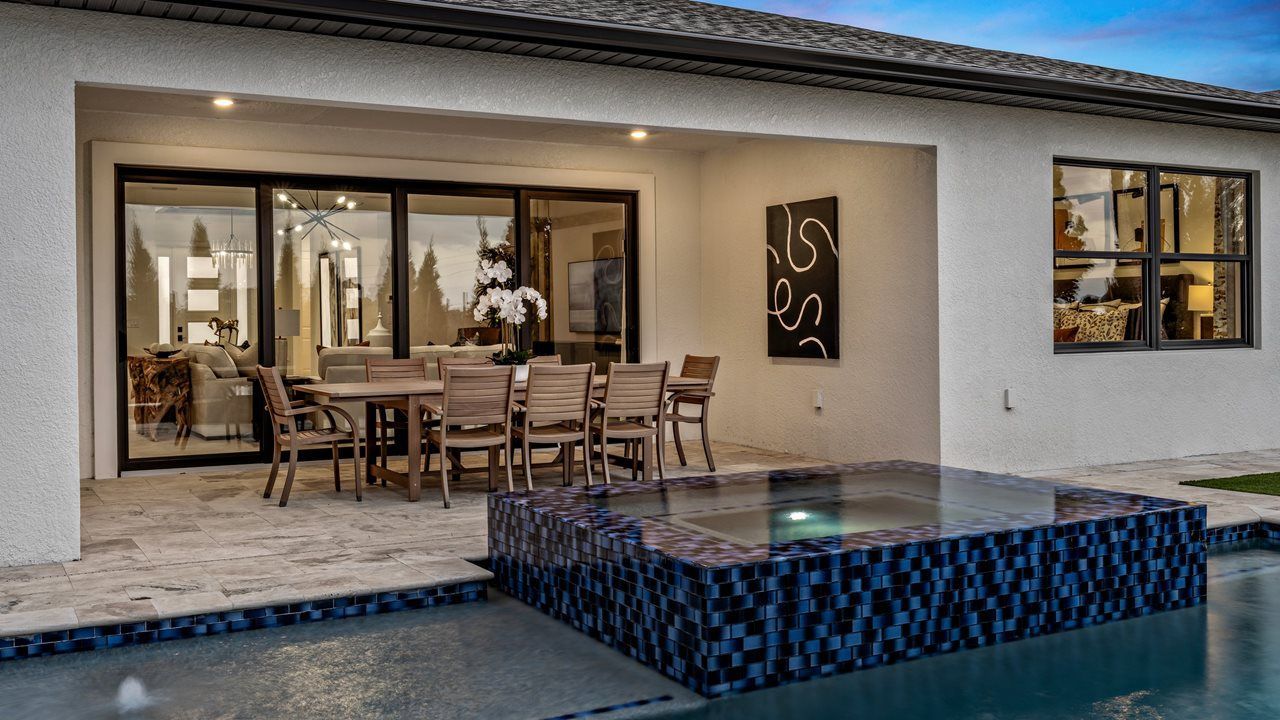 Rachel Model Home | Pool & Lanai