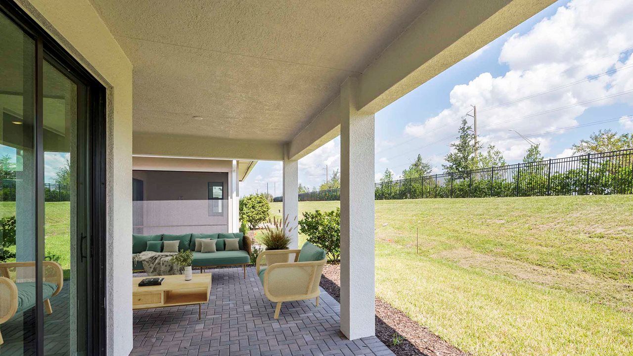 Summerland Model | Lanai