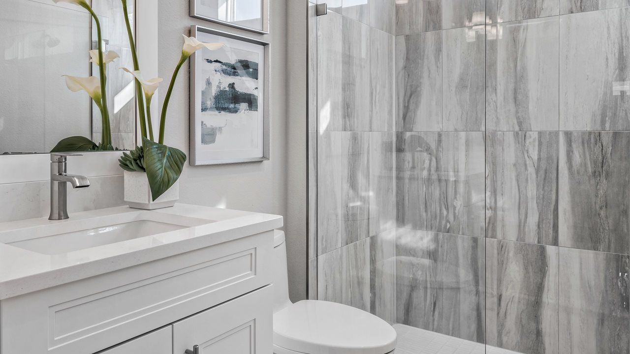 Pearl Model Home | Secondary Bath