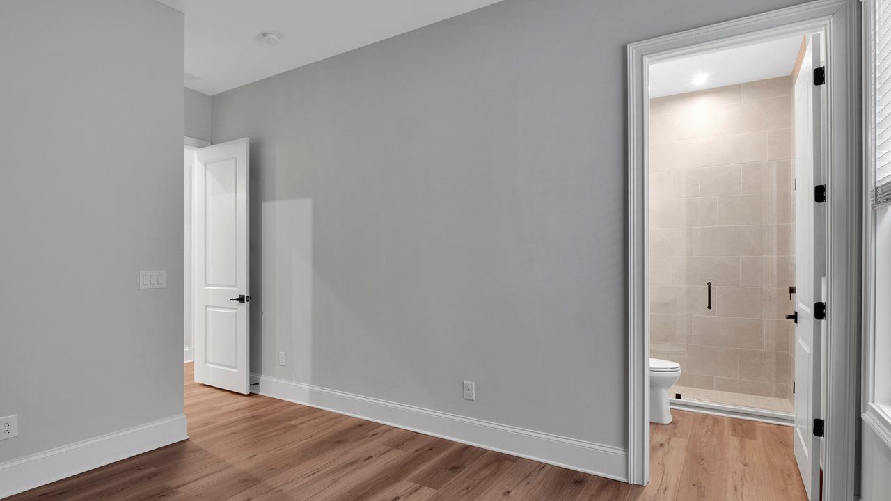 Riley Model | In-Law Suite