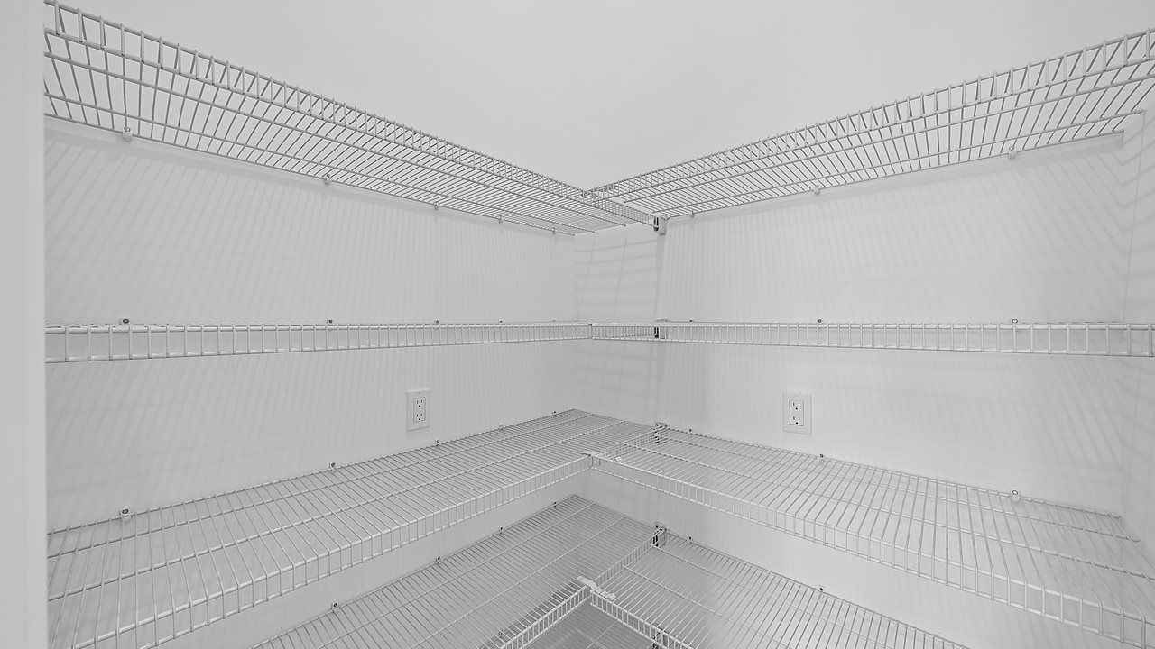 Riley Model | Pantry