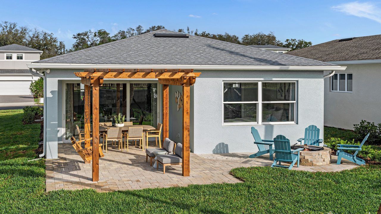 Ana Model Home | Lanai & Backyard