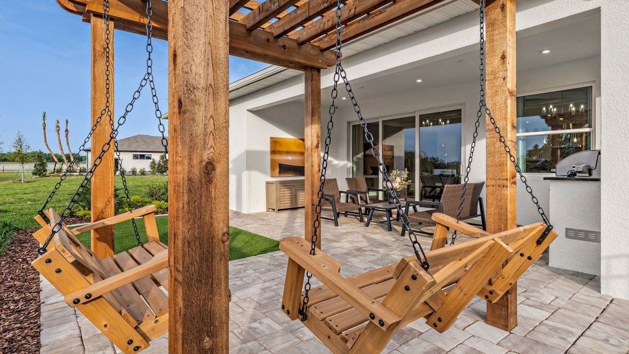 Laura Model Home | Lanai