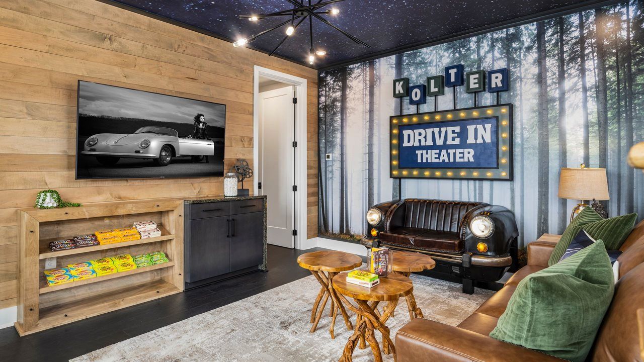 Eva Model Home | Bonus Room