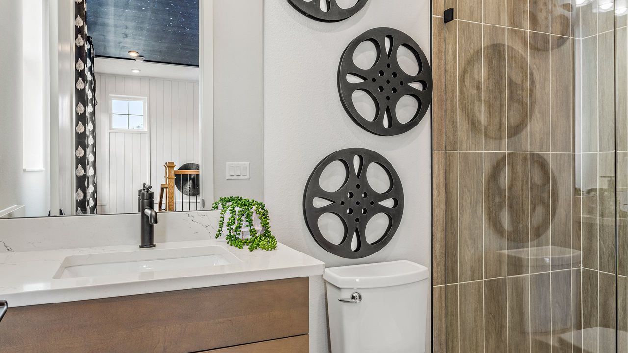 Eva Model Home | Bonus Bath