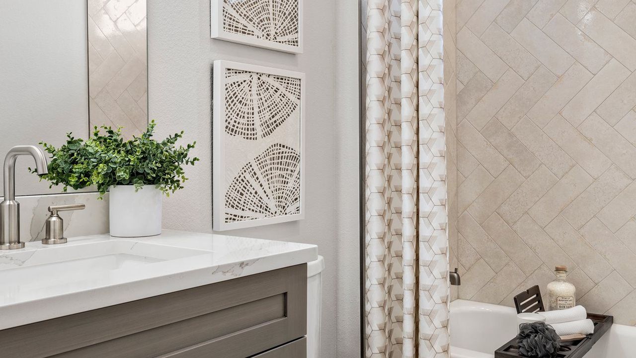 Jade Model Home | Secondary Bath