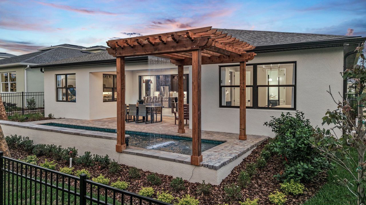 Rachel Model Home - Lanai & Pool
