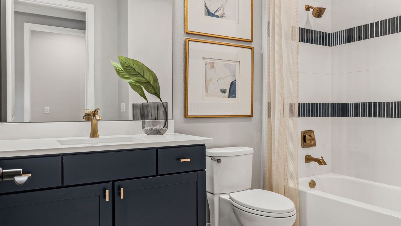 Sarah Model Home - Secondary Bath